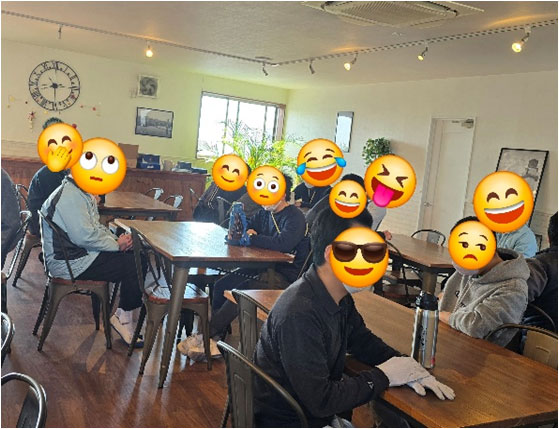 みんなとワイワイ♪